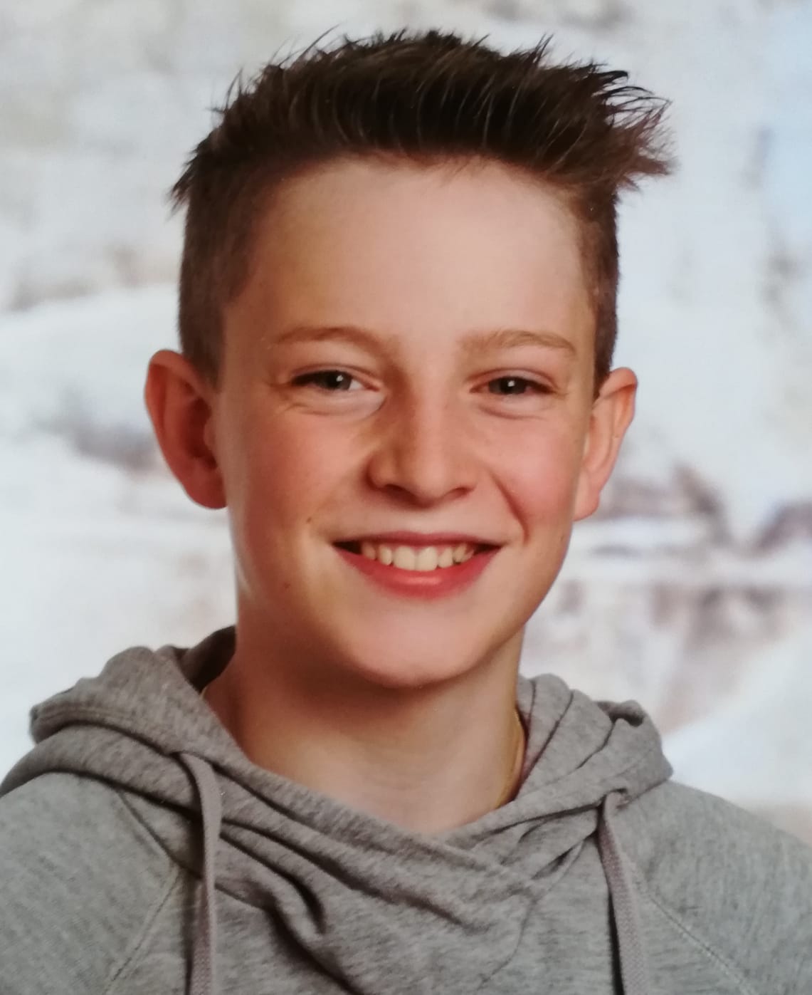 Christoph 14 Jahre Ich finde es toll, wie der Glaube den Jugentlichen näher gebracht wird und bei der Party noch geplaudert werden kann